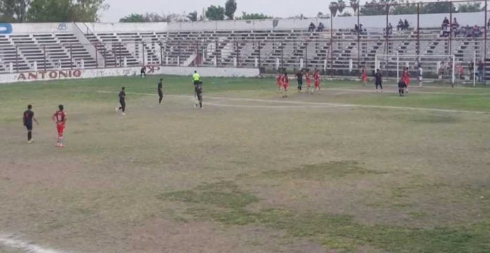 Con goles de Facundo Cruz y Matías Romero Ñuñorco ganó de visitante