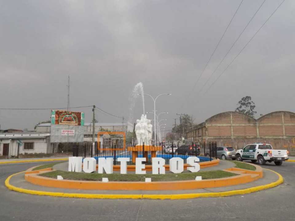 Monteros 