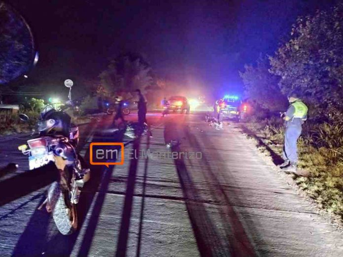 Tres heridos al chocar dos motos en el 