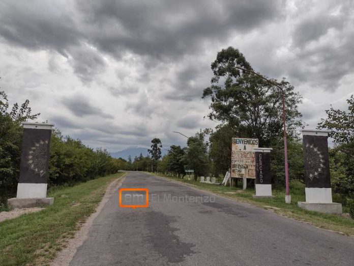 El Cercado: motochorros le roban la moto a una Policía