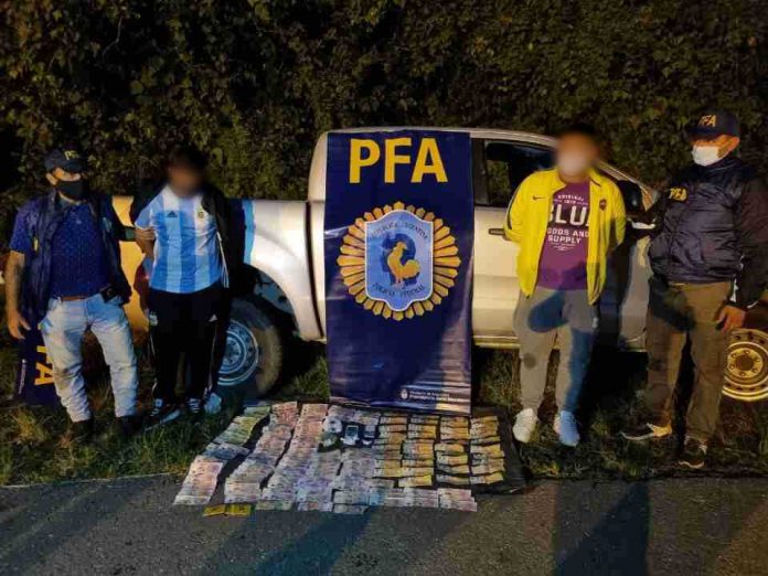 Santa Lucía: dos detenidos por cocaína y marihuana en Las Mesadas
