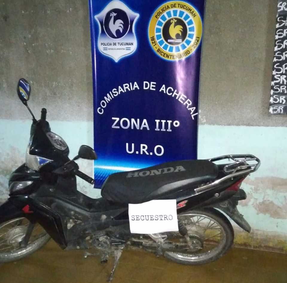 Acheral: la Policía recuperó una moto robada
