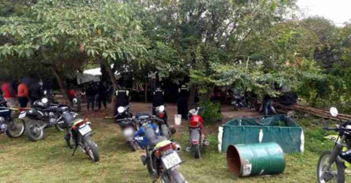 30 demorados en El Cercado