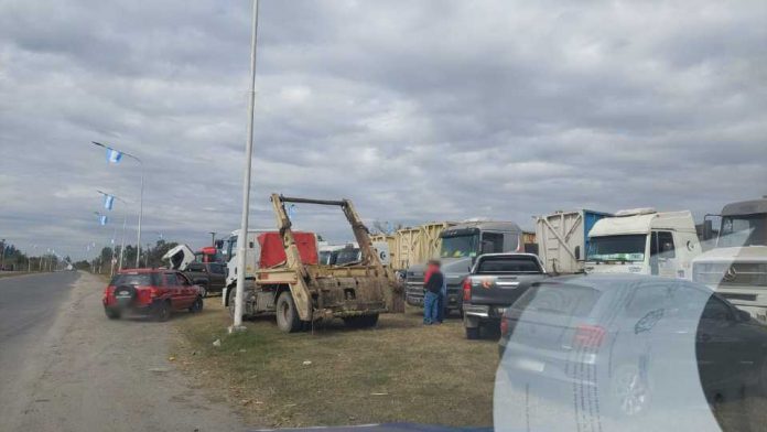 PARO DE TRANSPORTISTAS EN MONTEROS
