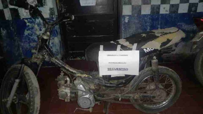 MOTOCICLETA ROBADA