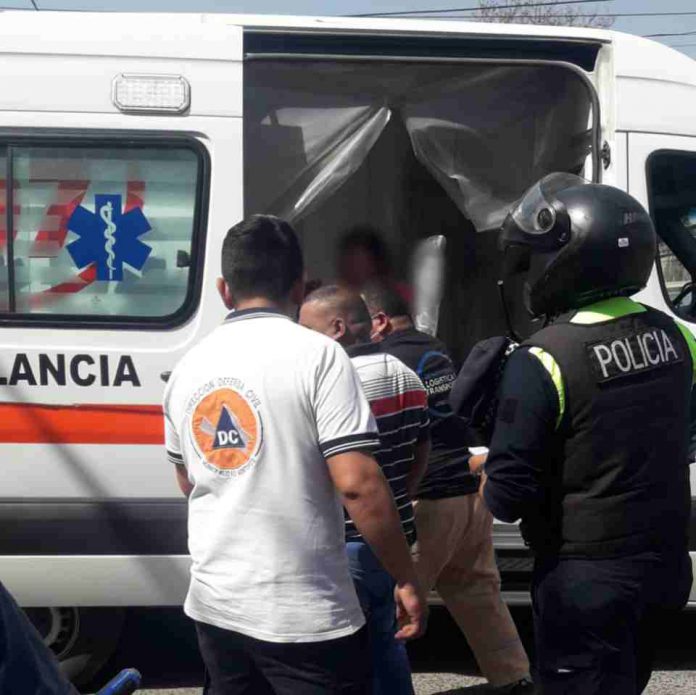 CHOQUE EN LA VILLA NUEVA - AMBULANCIA EN MONTEROS