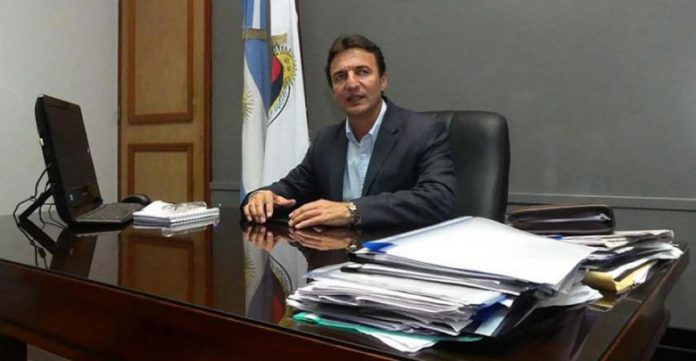 politicos de monteros cargaron a Roberto Sánchez