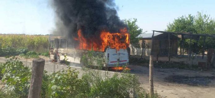 INCENDIO DE COLECTIVO EN MONTEROS