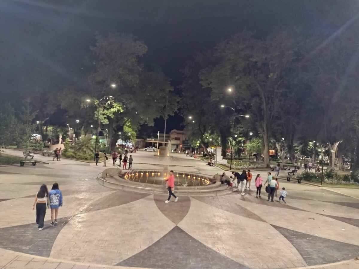 PLAZA BERNABE ARAOZ