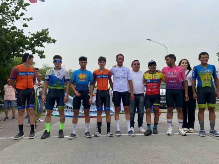 SANTIAGO AGÜERO EN EL PODIO DEL CICLISMO