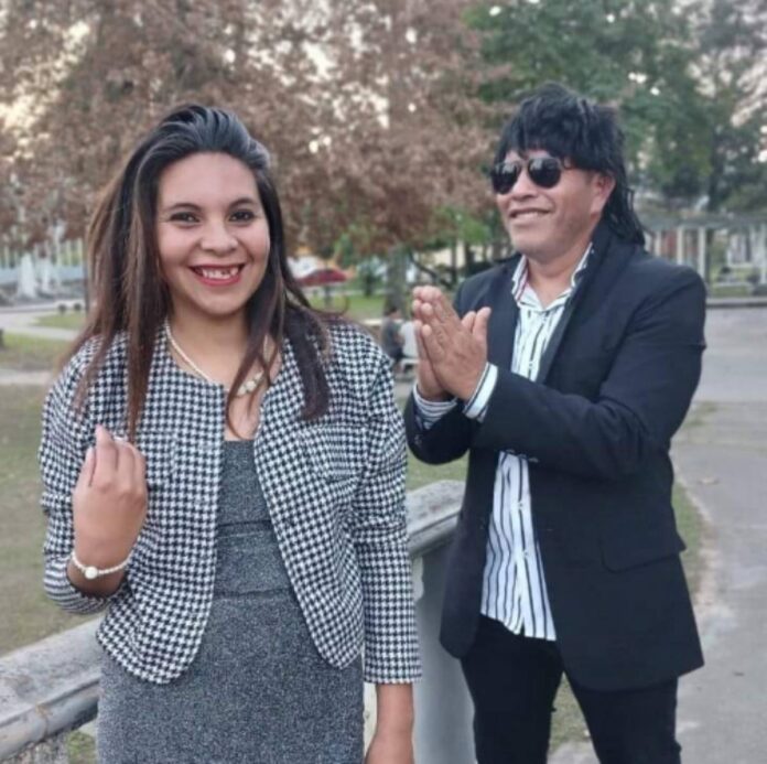 LA CINDY DE MONTEROS