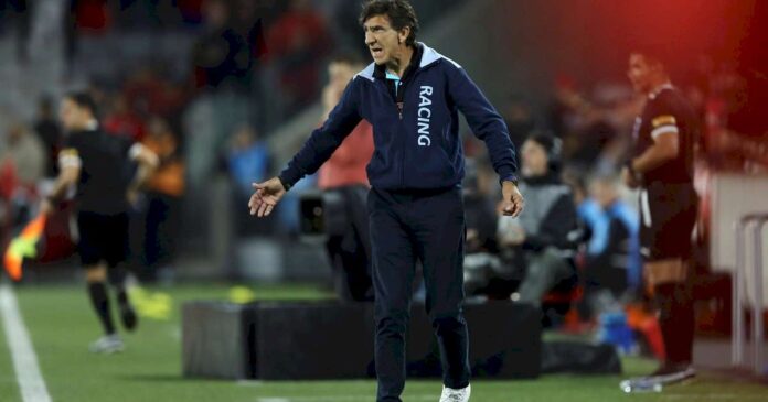 costas-tras-la-caida-de-racing:-“estamos-vivos-y-vamos-a-poder-ilusionarnos”