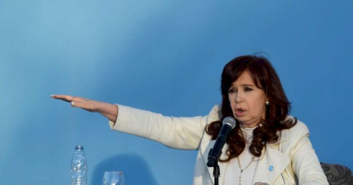 contragolpe-de-cristina-kirchner-para-volver-a-cobrar-sus-dos-pensiones-por-35-millones-de-pesos