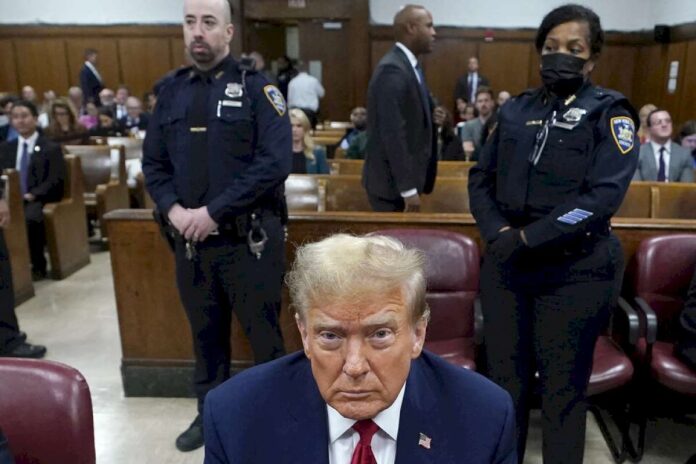 eeuu.:-aplazan-la-sentencia-de-trump-en-el-caso-por-sobornos-a-una-exactriz-porno