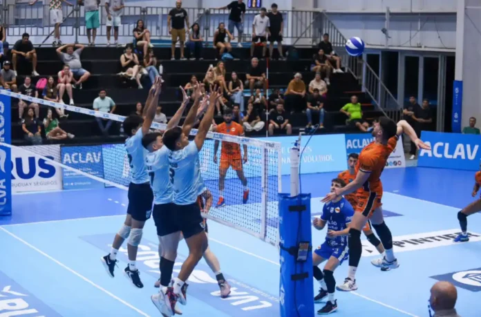 DEBUT CON DERROTA ANTE CIUDAD VOLEY