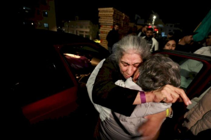 segundo-dia-de-tregua-en-gaza,-entre-la-emocion-y-la-violencia