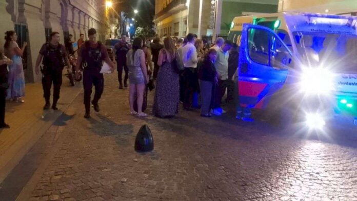 incendio-en-salon-de-fiestas-de-san-telmo:-135-evacuados-y-15-heridos