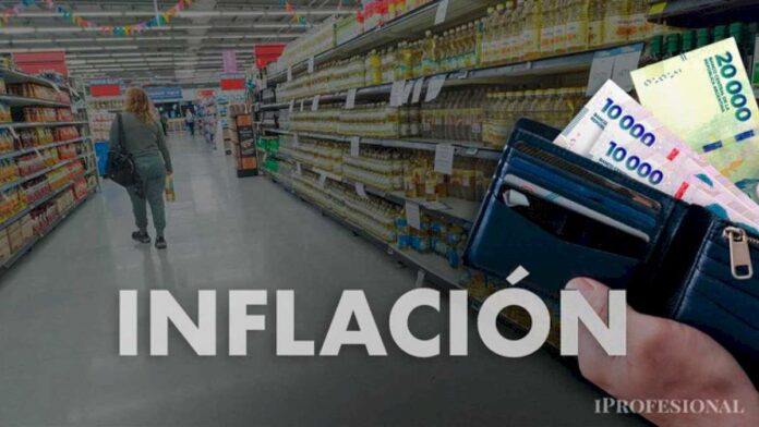 nuevo-ritmo-para-el-dolar-y-postergacion-de-suba-de-tarifas:-caputo-va-por-la-inflacion-de-1%