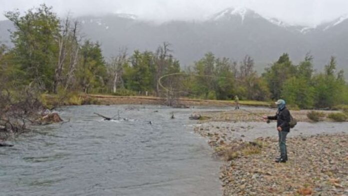 cholila-esquel:-aventuras-en-aguas-de-la-patagonia