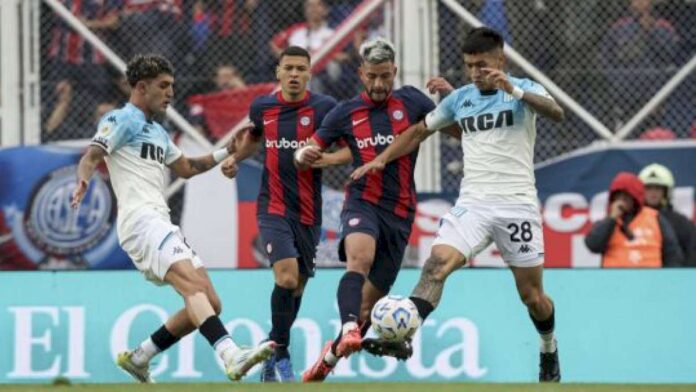 san-lorenzo-quiere-recuperarse-y-recibe-al-racing-campeon:-tv,-formaciones-y-alerta-por-las-lluvias