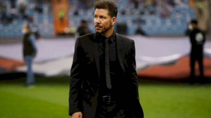 tras-el-penal-anulado-de-julian,-el-“cholo”-simeone-exploto-en-conferencia-de-prensa:-la-toco-o-no-la-toco?