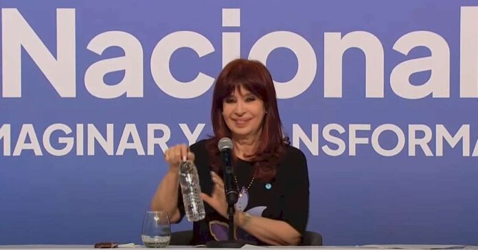 tras-la-sancion-de-estados-unidos,-cristina-kirchner-reaparece-en-un-acto-en-la-uba