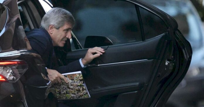 la-sorpresa-que-prepara-caputo-y-el-ministro-de-x-que-fascina-a-javier-milei
