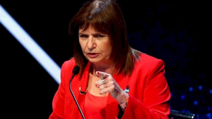 patricia-bullrich-presento-un-listado-de-los-hinchas-que-no-podran-ir-al-mundial-de-clubes